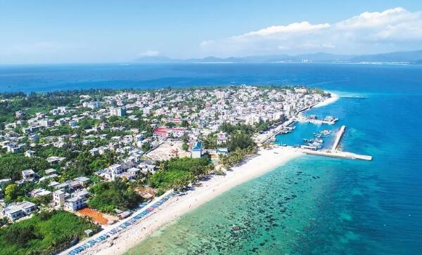 资讯早报最新消息,新闻早报实时播报今天