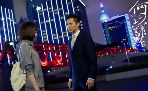 张翰分手后第一次现身机场,张翰过海关完整视频