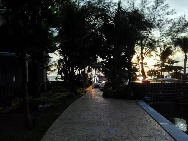 带上小蚁运动相机游泰国（二）普吉岛的沙滩美食和人妖