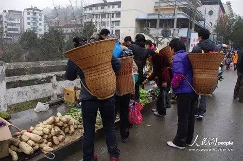 双肩包很难看怎么办,双肩包不好看