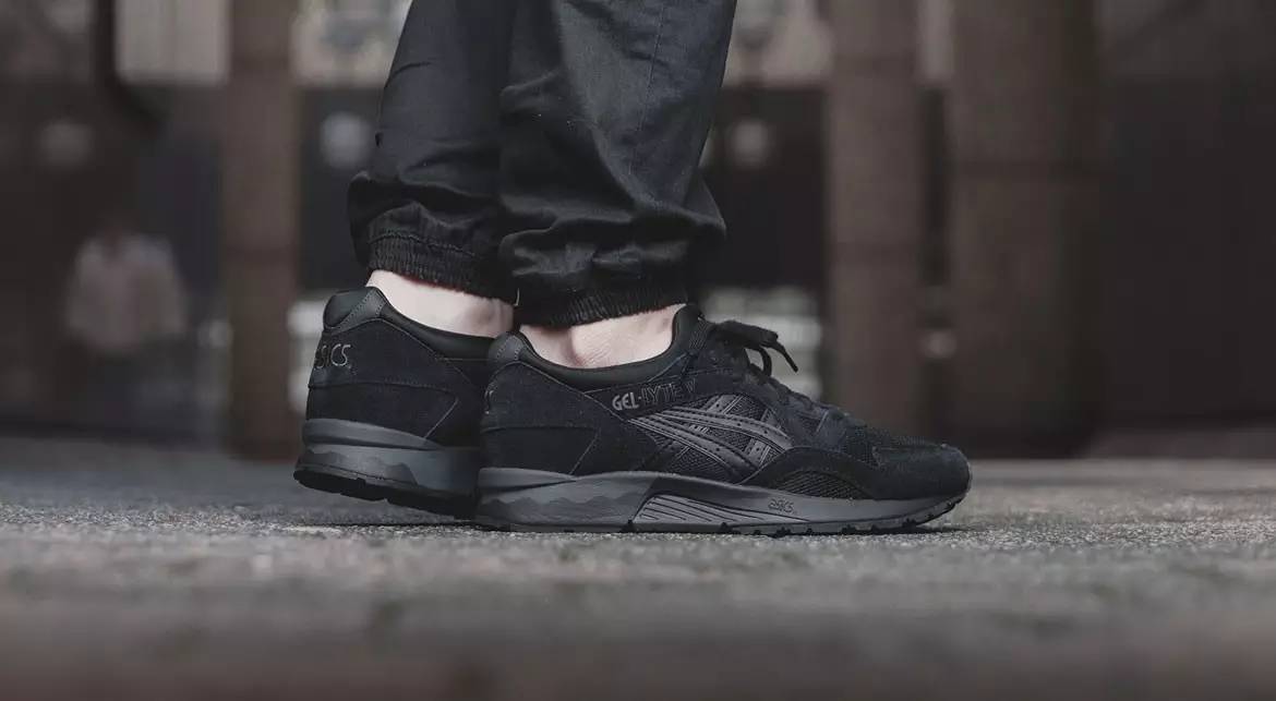 黑色防水黑武士鞋,小黑鞋测评推荐