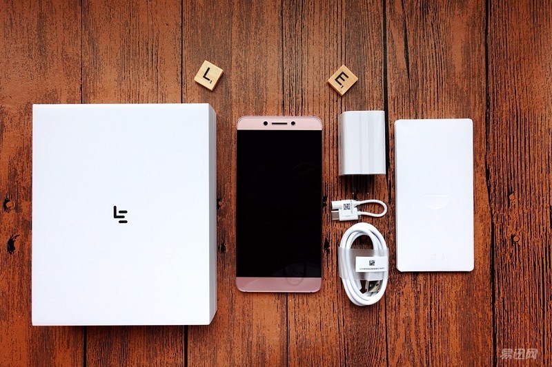 乐2什么时候发布的,乐2值多少钱