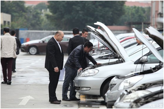 买新车变成二手车怎么维权,二手车隐瞒车况可以双倍赔偿吗