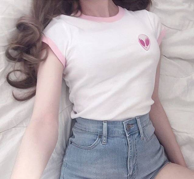 最近年轻人都喜欢什么牌子的衣服,少女心夏季衣服推荐