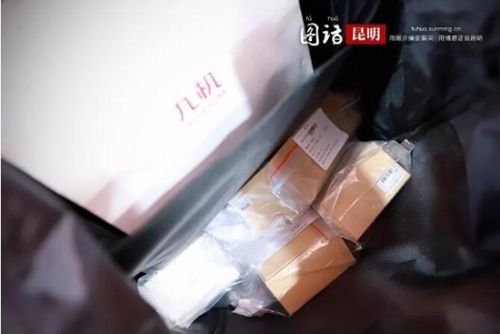 平凡岗位上的最美劳动者90后手机医生和快送员