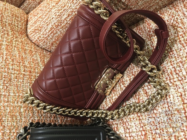 香港偶遇明星jeffrey,香港买香奈儿还是dior优惠多