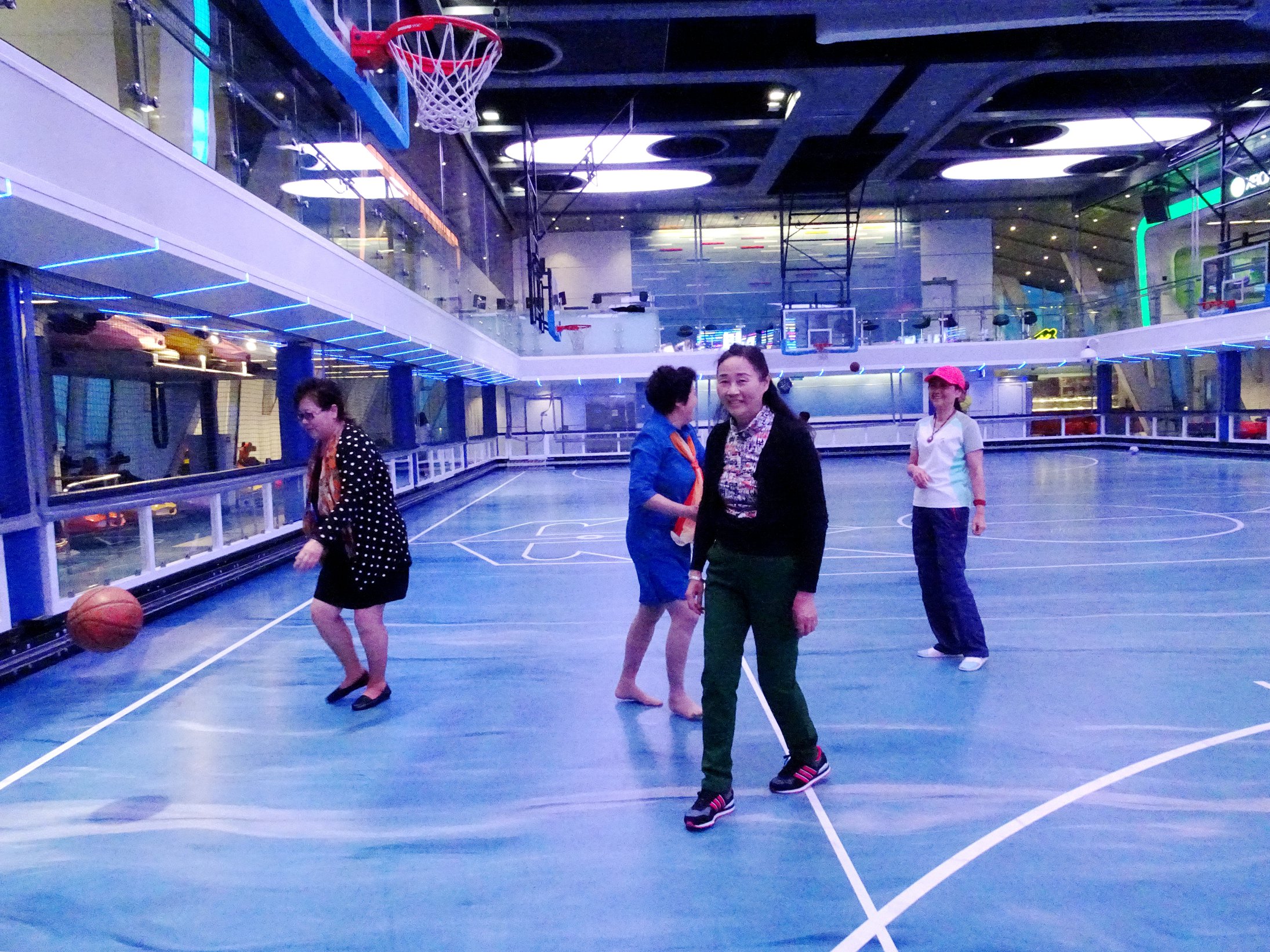 海洋量子号消费攻略,海洋量子号自由行攻略