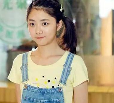 谭松韵跟欧阳娜娜,套路玩得深谁把谁当真视频