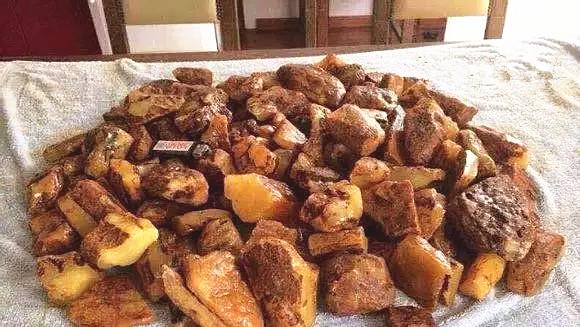 十大骗人的蜜蜡,真假蜜蜡鉴别就这一招有图有真相