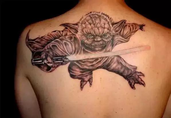 荧光纹身与鸽子血纹身,炫酷的荧光纹身