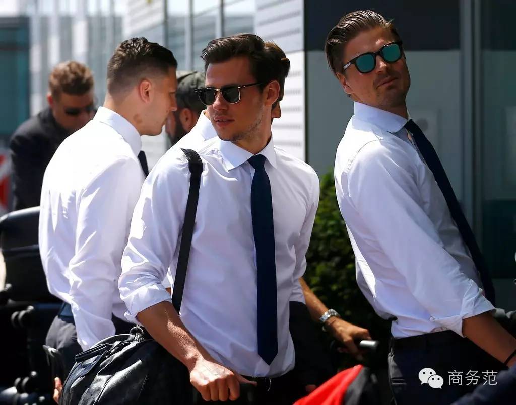 欧洲杯各大球队队徽和名称,欧洲杯各队穿什么颜色球衣