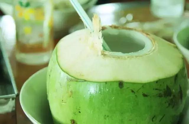 海口一座不需要滤镜的城市,海口一线海景