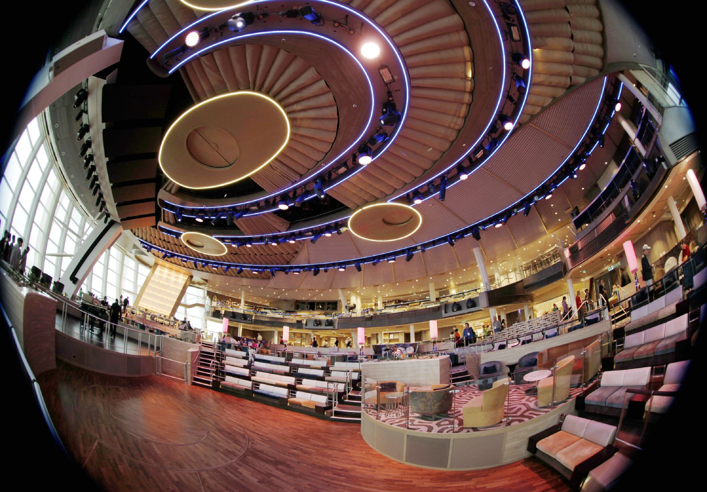 海洋量子号游轮游记,海洋量子号游玩攻略