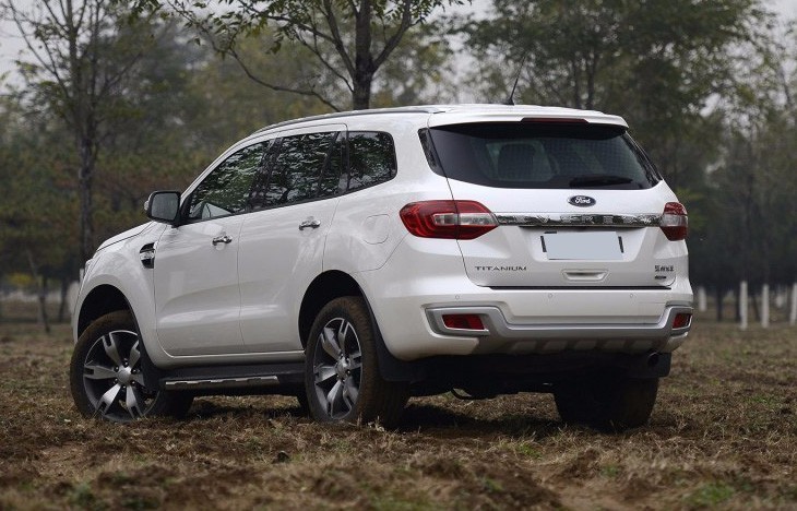 福特撼路者VS丰田汉兰达,新款撼路者vs探险者