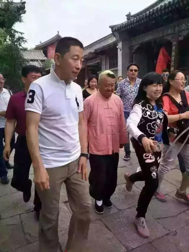 五月初一拜文殊菩萨,农历五月十五日拜菩萨