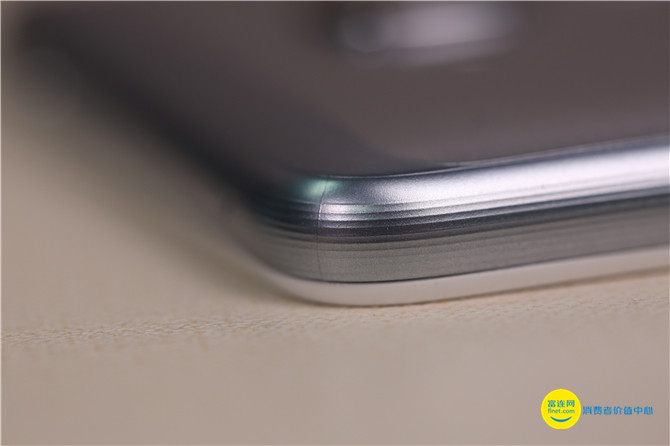 华为手机荣耀畅玩5c,放宽心态尽情嗨起来