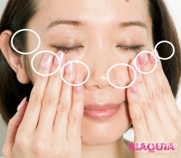 女孩脸从侧面看很扁该怎么办,女生脸看着显年纪小怎么办