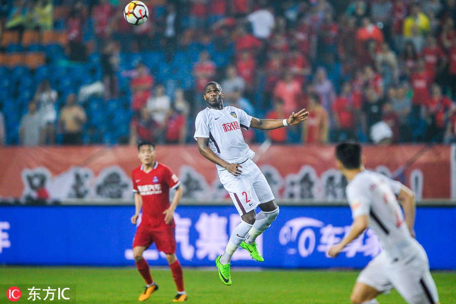 帕托天津权健进球集锦,王晓龙进球后拥抱图巴主教练