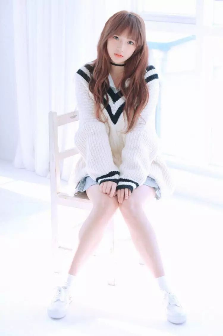 刚出道上综艺被排挤的明星,出道6年零收入遭队内成员霸凌