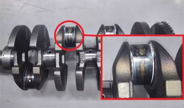 机油漏光开了一两公里有事吗,机油漏光了还开了10公里