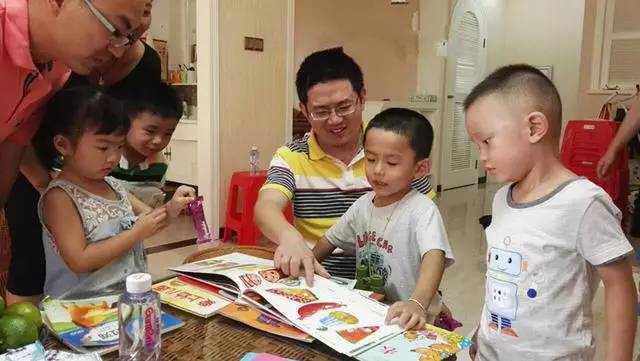 幼儿园书香润童心阅读伴成长视频,幼儿园阅读书香润童心