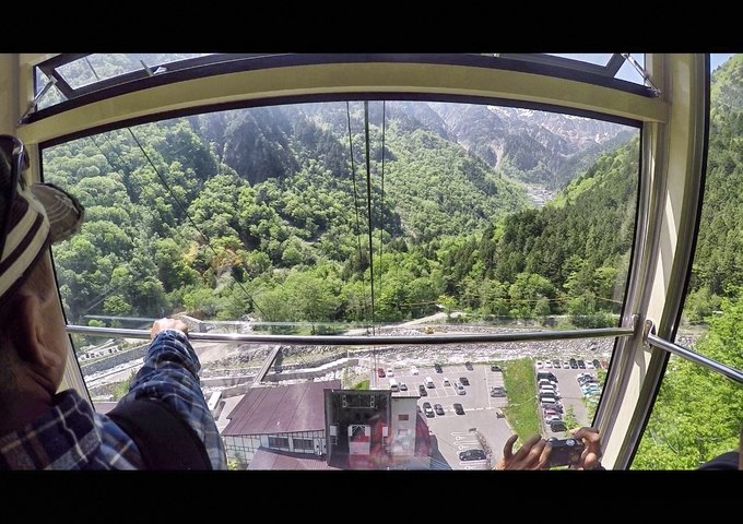 名古屋白川乡一日游,日本高山白川乡攻略