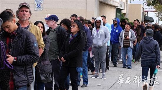 16亿美元巨奖引海外彩票代购热潮,头奖彩票中了10万以上