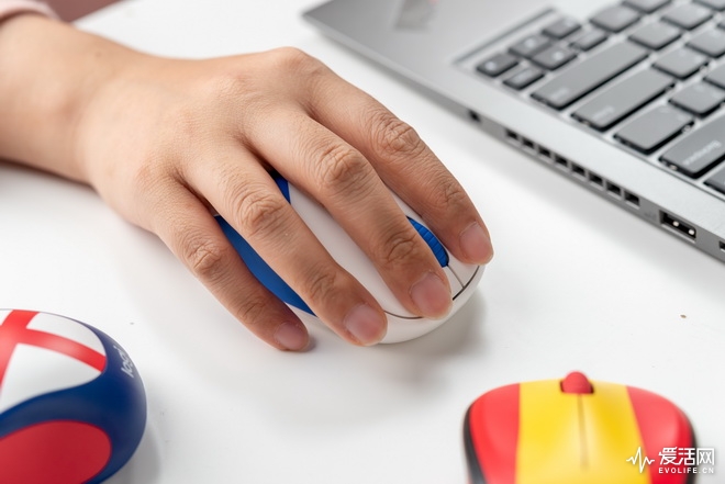 致热爱足球的你罗技M238球迷典藏版来角逐大力神杯啦