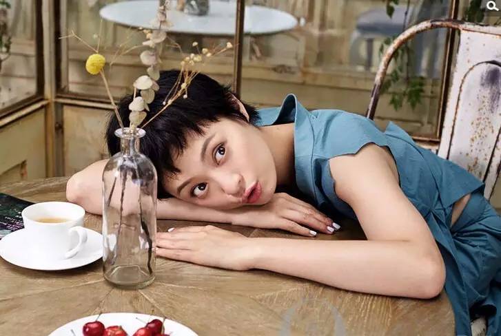 孙俪给赵薇伴舞照片,孙俪给赵薇跳舞视频