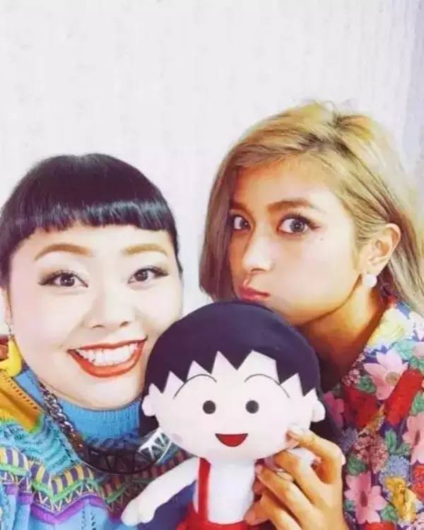 逆袭这个重达200斤的胖妹竟然是日本最火的网红