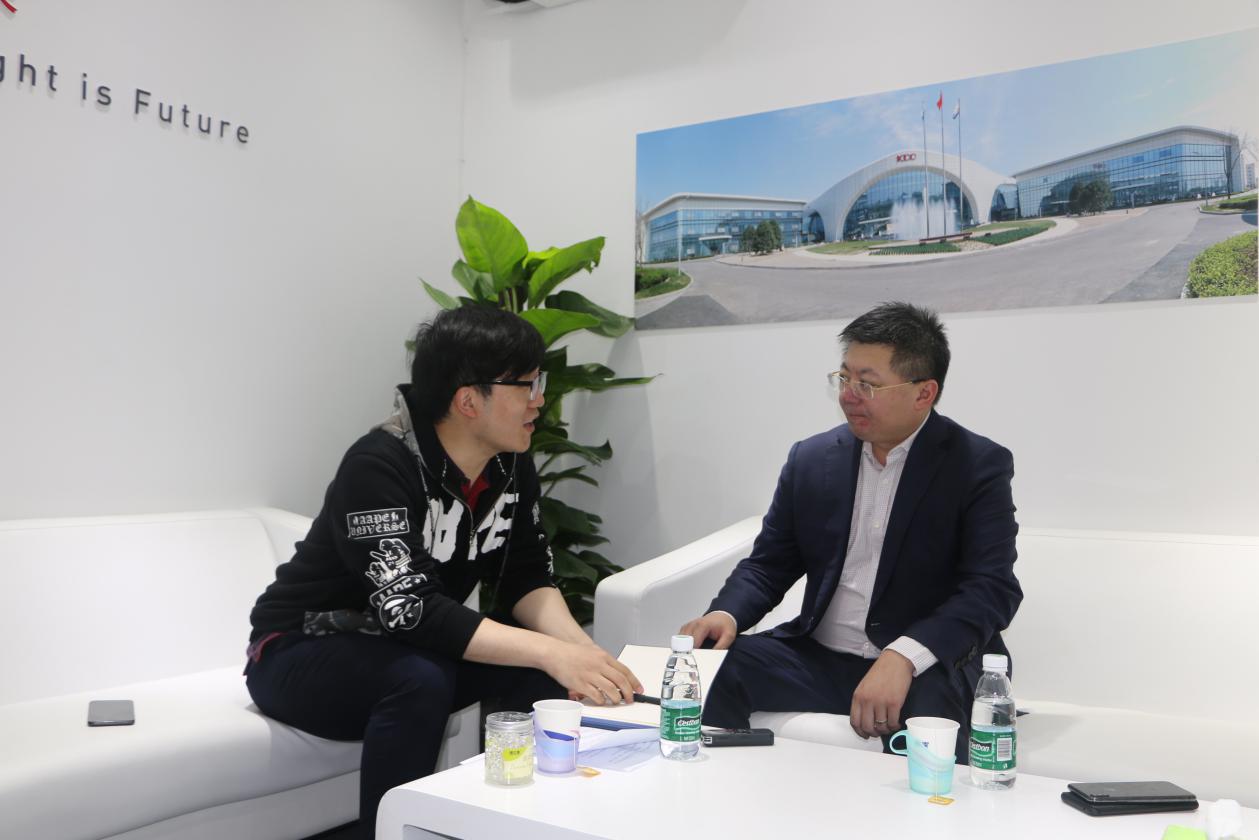 材料科技领域最新进展,康得复材和康得新是什么关系