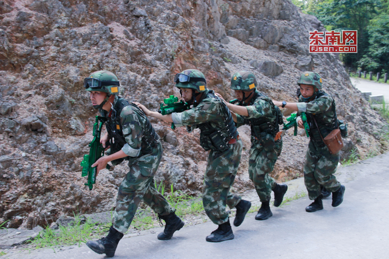 特警魔鬼周极限训练图片,武警江西鹰潭总队魔鬼周训练视频