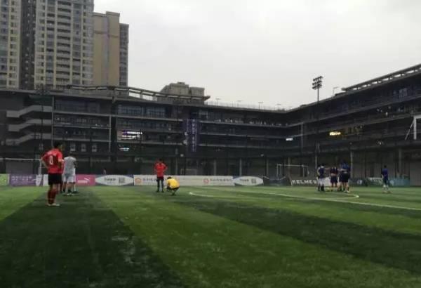 欧洲杯足球在哪里踢得好,欧洲杯足球场地在哪里