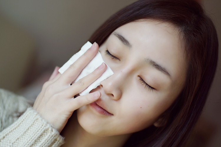 化妆棉怎么使用每天都要清洁吗,化妆棉爽肤水的正确使用方法