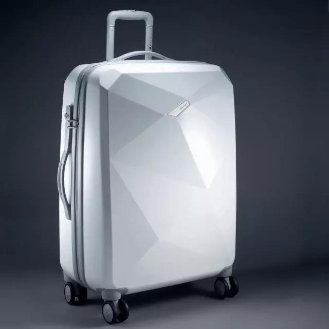 拉什么行李箱就知道你是哪个level的职场人？