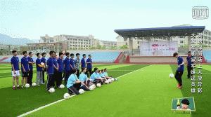 我去上学啦第二季鹿晗大张伟开学,我去上学啦大张伟和鹿晗的手势