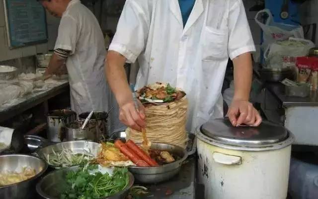 物价上涨？在武汉，排队也可能吃不到的15家神店！人均不超过10元