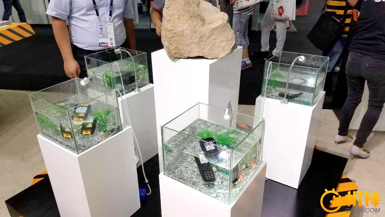 mwc双摄三防手机,上海mwc展会国脉科技