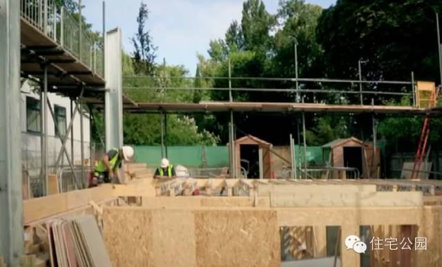 河边怎么建房子好看,河边房子怎么造