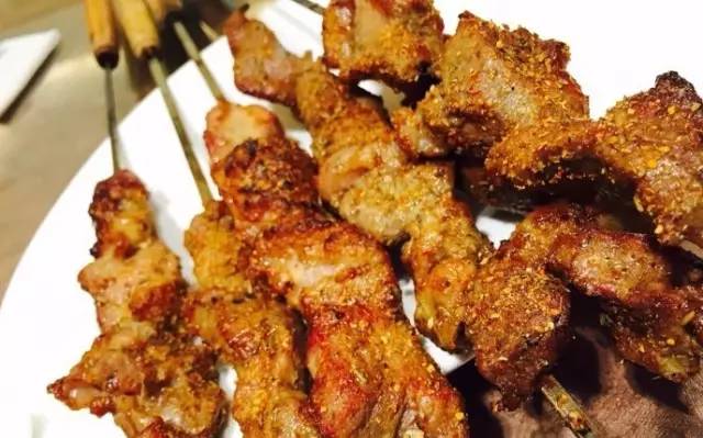 北京牛街开斋节活动是免费吃饭吗,开斋节北京牛街清真寺