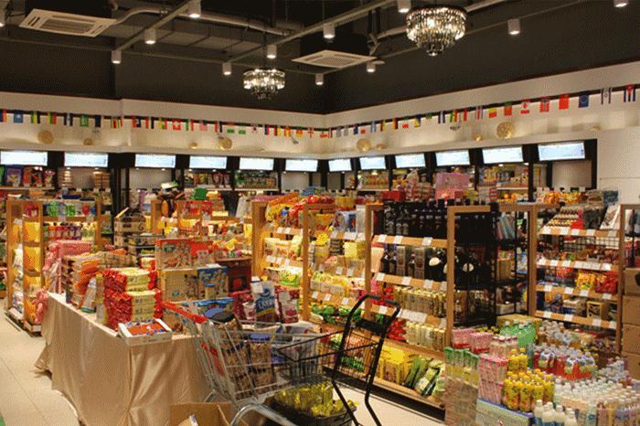 鍗椾含杩涘彛瓒呭競,鍗椾含澶у瀷杩涘彛瓒呭競