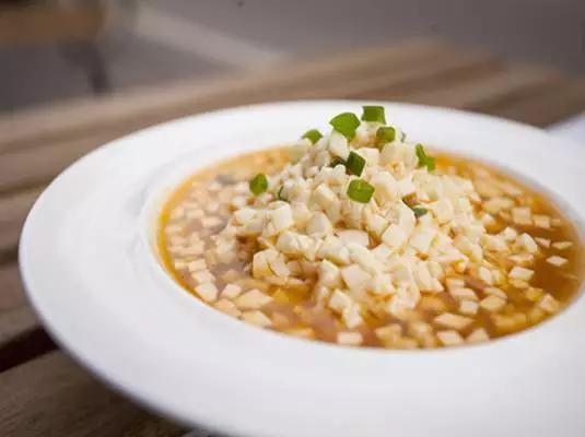 附近东南亚美食推荐,东南亚风的美食餐厅