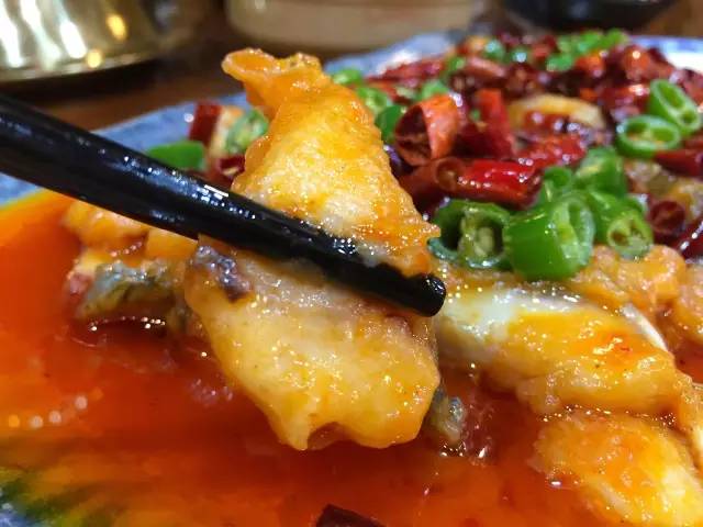 又要火了！这位帅气壮男，在宁波开了一家餐厅！女食客都疯狂了