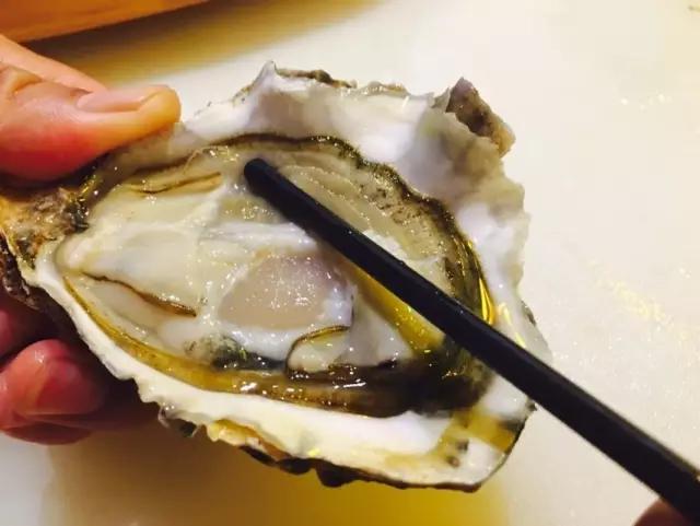 老板跑日本8年，只为带回太原最正的日料！花钱日下不如花钱月下