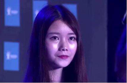 毫无特色的网红脸,这才是真正的网红脸果然与众不同