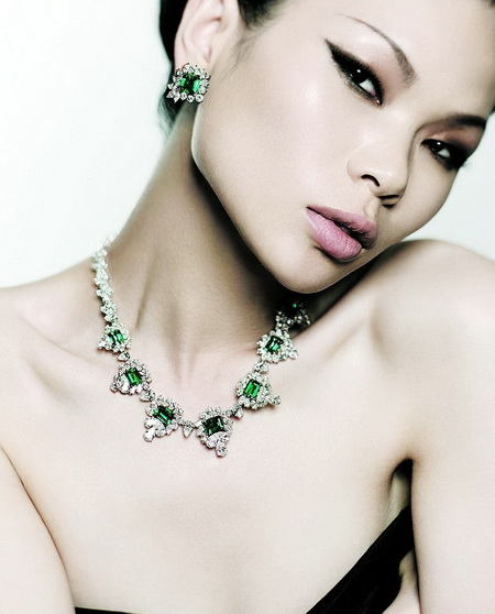 世界顶级名模和范冰冰,她是世界级模特90多岁依然优雅