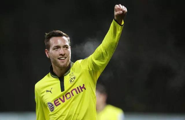 puma多特蒙德球衣,多特队服puma