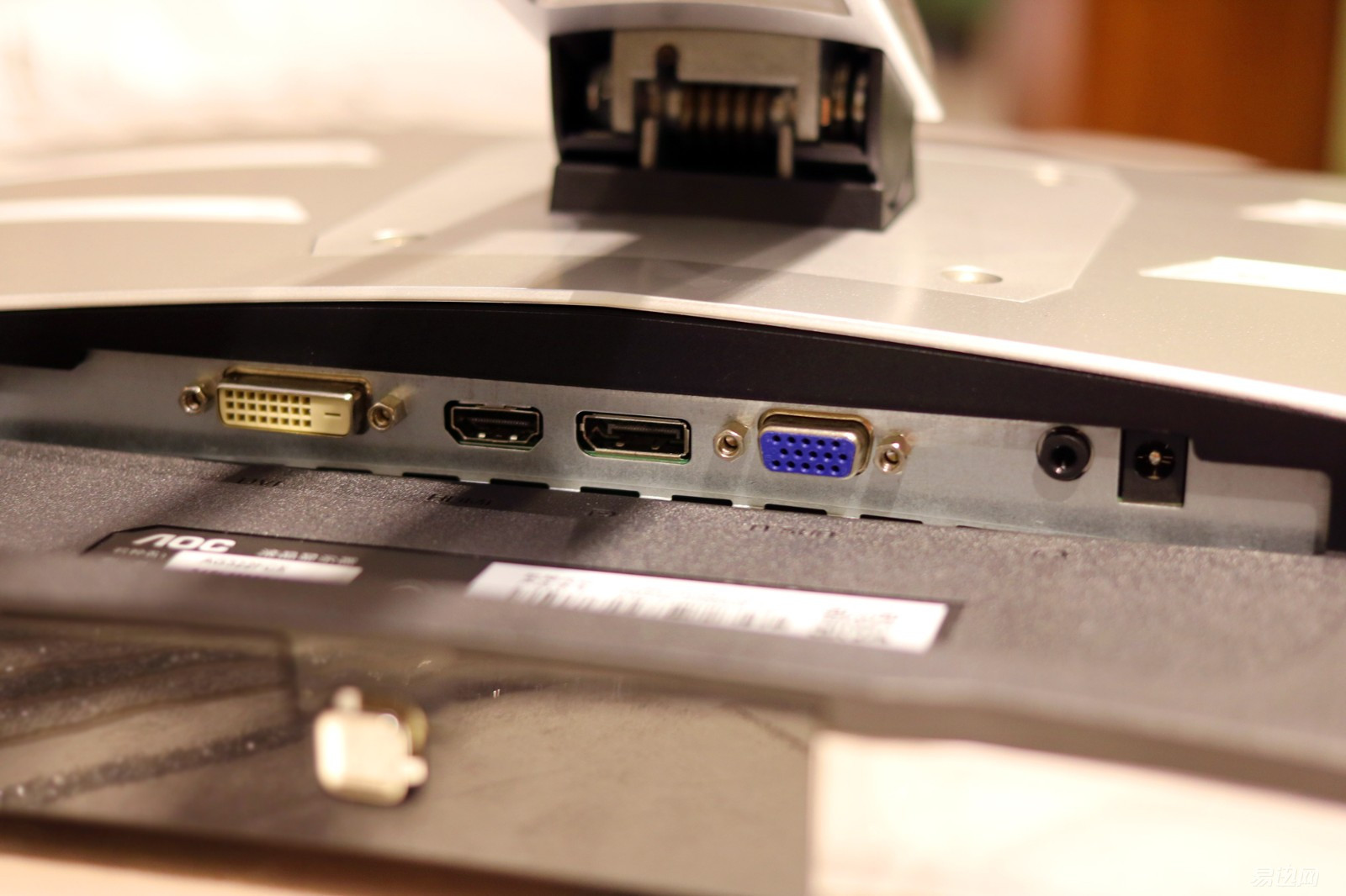 aocag320fc曲面显示器评测,用aoc显示器玩switch