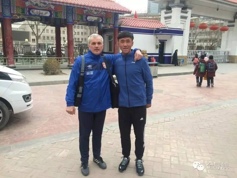 同学们集训,同学们夏令营表演节目