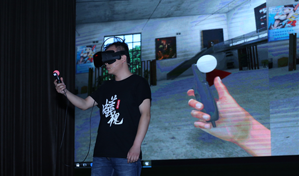 蚁视虚拟实境头盔,蚁视二代头盔图片